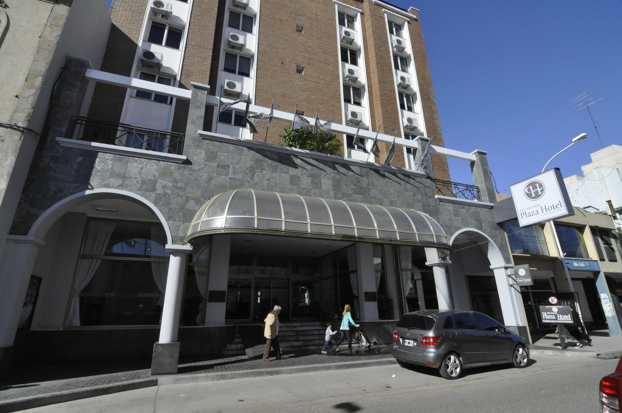 San Nicolas Plaza San Nicolás de los Arroyos Екстериор снимка